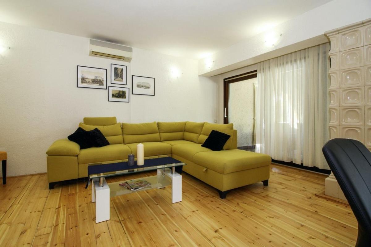 Casa Parenzana In Porec - Haus Fuer 7-9 Personen Eksteriør bilde